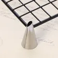 Hochwertige Spritztülle aus Edelstahl für DIY-Kuchen und Keks-Backdekorationen - Einfacher Runder Öffnungsstil (40-01) / 40-01 / Silber
