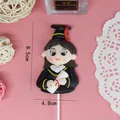 Figurine de gâteau d'étudiante diplômée mignonne pour décoration de fête pâtisserie - Fille Diplômée en Pâte Polymère / 8.5x4.8cm