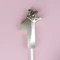Elegante vela de cumpleaños número 1 plateada con corona para decoración de primer cumpleaños - 1 / 1 Pieza / Rosa oro