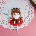 Decorazione per cupcake di Natale con simpatico ragazzo renna per i dolci festivi - Argilla morbida natalizia-Ragazzo con cappello da renna / 1 Pezzo