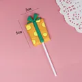 Adorno para tarta de caja de regalo de Navidad con lazo verde y puntos amarillos - Estilo Caja de Regalo Amarilla