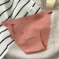 Perizoma senza cuciture in seta di ghiaccio rosa corallo a vita bassa - Taglia M / Pantaloni e gonne / Rosso Gomma