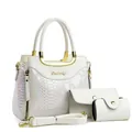 Irillerende witte handtas 3-delige set met parelmoer schubben textuur en gouden hardware. - 24*11.5*19 / 3-delige set / Wit