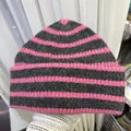 Retro pink and grey striped thick knitted beanie hat for a stylish and warm winter - 56-60cm / Pink