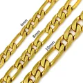 Primer plano de cadenas Figaro chapadas en oro de 6mm, 8mm y 10mm de ancho. - 50cm / Cadena Figaro con Textura Acanalada (NC6048) / Tamaño 6mm / Dorado