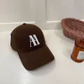 Cappello da baseball in cotone marrone con ricamo a lettere AA bianche in stile coreano - 56-60cm (Regolabile) / Caffè