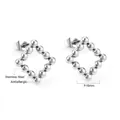 Détails de boucles d'oreilles carrées évidées en acier inoxydable avec perles métalliques. - Square Hollow (EA539701S) / Argent
