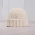 Cremefarbene grob gestrickte Beanie für Damen im warmen Winterwoll-Stil Accessoire - Einheitsgröße / Beige