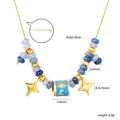 Vue détaillée du collier de perles abaque avec breloques étoiles et motifs soleil-lune - Perle Abaque Bleue Étoile (NE2H190KG)