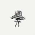 Stylish checkered wide-brim bucket hat with bow tie in black and white for sun protection - 56-58cm / Black