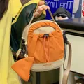 Sac à bandoulière orange à carreaux avec cordon pour la randonnée et les loisirs. - Avec Pendentif / Kaki