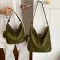 Stylish olive green woven large capacity underarm bucket bag with shoulder strap - L / Green