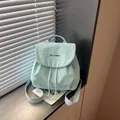 Mini sac à dos bleu clair avec cordon et rabat pour les sorties décontractées d'été - Bleu