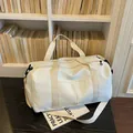 Bolsa de viaje crema gran capacidad con motivos de estrellas y correa ajustable - Blanco Roto