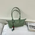 Sac à bandoulière vert minimaliste style dumpling pour la mode coréenne branchée - Avec Pendentif / Vert
