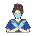 Épinglette en émail représentant un soignant en uniforme bleu avec masque et gants - Personnel Médical (QHXZ6375)