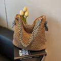 Grand sac fourre-tout en paille tissée avec poignées rayées noires et blanches chic - Kaki Bandoulière Noire