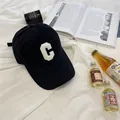 Gorra de béisbol negra ajustable de tamaño grande con parche bordado de letra C - 58-65cm (Ajustable) / Negro