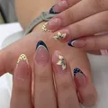 Faux ongles amande avec fleurs 3D élégantes et pointes à pois bleus et jaunes - Style Floral 3D à Pois Français (M-B323) / 24 Pièces/Ensemble