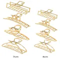 Pinzas de metal dorado para el cabello en tamaños de 7 cm y 4 cm para un estilo elegante - Juego de formas geométricas y mariposas mixtas / 7cm*4pcs + 4cm*4pcs (Juego de 8 piezas) / Dorado