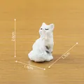 Figura de gato blanco en miniatura realista para decoración de casa de muñecas, 2,6 cm - 2.6x1.9x1.7cm