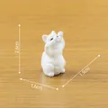 Figura de gatito blanco realista para decoración de casa de muñecas, 2,6x1,6x1,5cm - 2.6x1.6x1.5cm