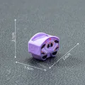 Mini figura tren de Halloween morada con calavera, tamaño de 2,6x2,1x1,5 cm. - Coche Esqueleto / 2.6x1.5x2.1cm / Púrpura