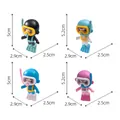 Ensemble détaillé de quatre figurines de mini-plongeurs colorés pour décor d'aquarium - Nouveau Couple de Plongeurs / Lot de 4