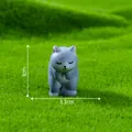 Detailed view of an adorable grey mini cat figurine, height 3cm and width 3.3cm - Cat Style / 4# Kitten