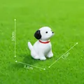 Simpatica statuetta di cane bianco in miniatura con collare rosso per decorazioni - 5# Cucciolo (Bianco con Orecchie Nere)