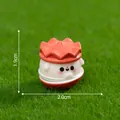 Miniature cartoon figure with a red crown on a green grass background, 2.0cm wide - Tang Sanzang (Monk) / Mini Figure