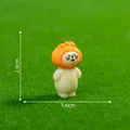 Miniature cat figurine wearing orange hat for DIY dollhouse and micro landscape decoration - 3# Orange Cat