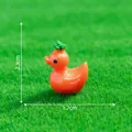Miniature orange carrot duck figurine for micro landscape DIY garden decor 1.7x2.3cm - Carrot Duck