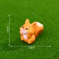 Simpatica statuina di scoiattolo arancione per decorazioni di micro paesaggi e giardini - 4# Mano sulla Guancia