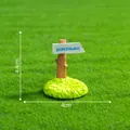Miniature signpost model ornament for micro-landscape DIY gardening dollhouse decor - 4.4x4cm