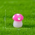 Miniature pink luminous resin mushroom for moss micro-landscape DIY decor, 1.4x1.5cm - 1.5x1.4cm / Pink