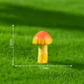 Statuetta di fungo in resina arancione e gialla in miniatura per decorazione giardino - 1 Pezzo / Stile 1 Fungo