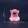 Mini roze doorschijnend spookbeeldje voor DIY decoratie, afmeting 2,6cm bij 2,5cm - Grappige Geest / Rood