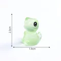 Luminous mini green gecko figurine for moss micro landscape decoration in 2.3cm height - Large Eye Sitting Pose / Luminous Light Green (Large Eye Sitting)