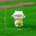 Miniature sheep figurine holding cabbage for micro landscape decoration, 3.1cm height - Sheep Picking Cabbage / 3.1x2.7cm