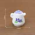 Mini teiera in ceramica per casa delle bambole con motivo floreale, misura 2,4 cm - Teiera / Viola
