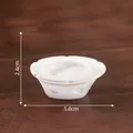 Miniature white ceramic casserole plate for dollhouse DIY decoration, 5.8cm diameter - Removable Lid Series Pot / Oval Warming Fish Plate