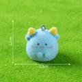 Süßes hellblaues beflocktes Mini-Tier DIY Zubehör 2,3 cm breit auf grünem Gras - Mit Ösenstift (Siehe Bild) / Drache (36#)