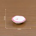 Piatto in ceramica in miniatura per casa delle bambole con fiore rosa, 1,8 x 0,5 cm. - Piatto / Rosa