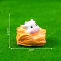 Miniature resin cow figurine on hay for micro landscape, 3x2.3cm - 4# Haystack Cow