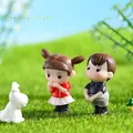 Cute miniature couple resin figurines for moss micro landscape and DIY cake decor - Red-Grey Pair