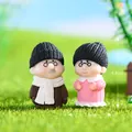 Statuine in miniatura di coppia di anziani in abiti invernali per micro paesaggi - Set Rosa Caffè / Set di 2