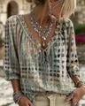 Detalle de camisa boho con lunares, escote en V con volantes y detalle de lazo - Verde pavo real
