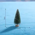 Mini árbol de Navidad de 9 cm con efecto nieve sobre base de madera para micropaisajes - 9cm / Copo de Nieve Flocado