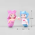 Pair of miniature mermaid couple figurines for micro-landscapes, 5.5cm height. - Squinting Pair / Blue Pink